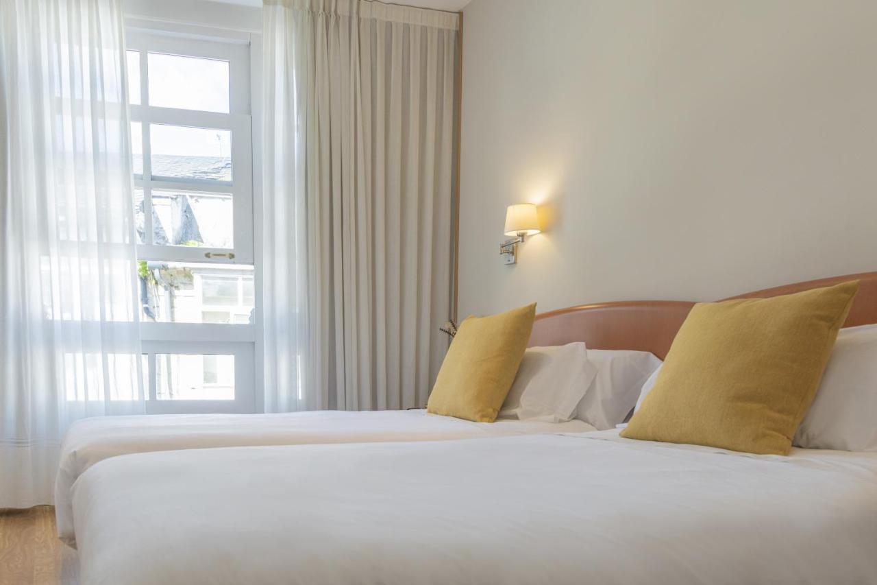 Hostal Alba Луго Екстер'єр фото