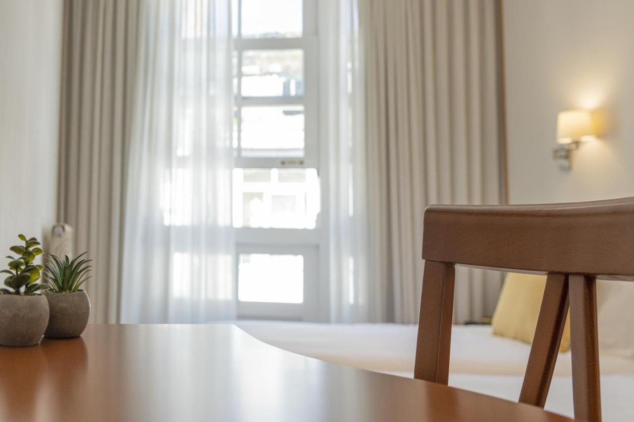 Hostal Alba Луго Екстер'єр фото